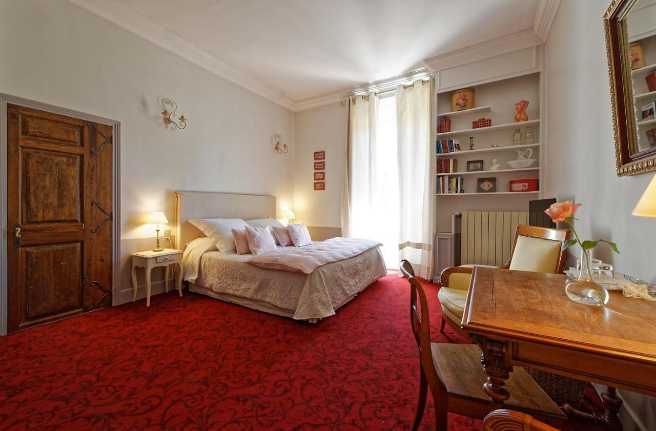 Chambre Lits Jumeaux avec Salle de Bains Privative