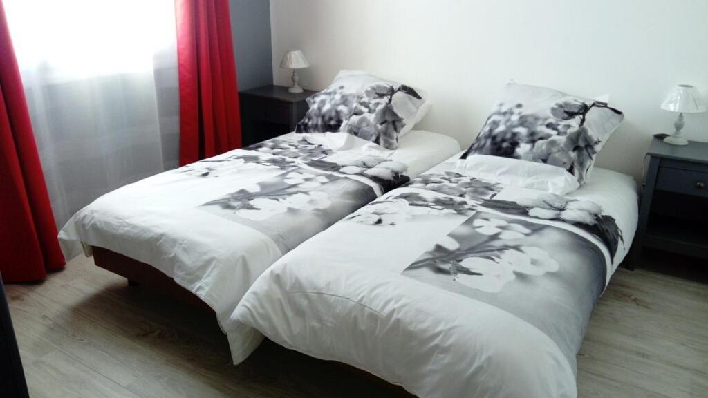 Chambre Lits Jumeaux - Vue sur Ville